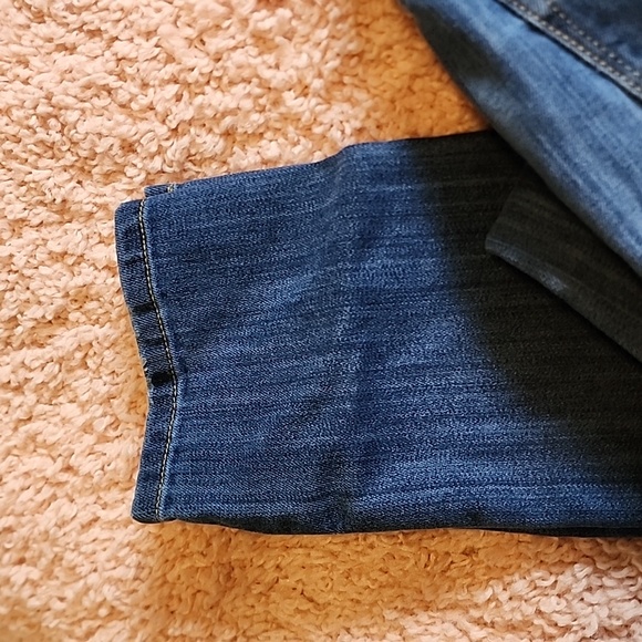 Banana Republic Straight Leg Jean - Picture 4 of 7